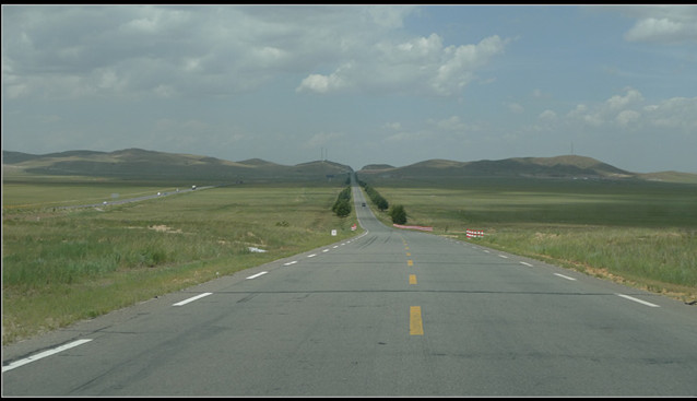 公司90＃瀝青產品用于207國道錫盟段